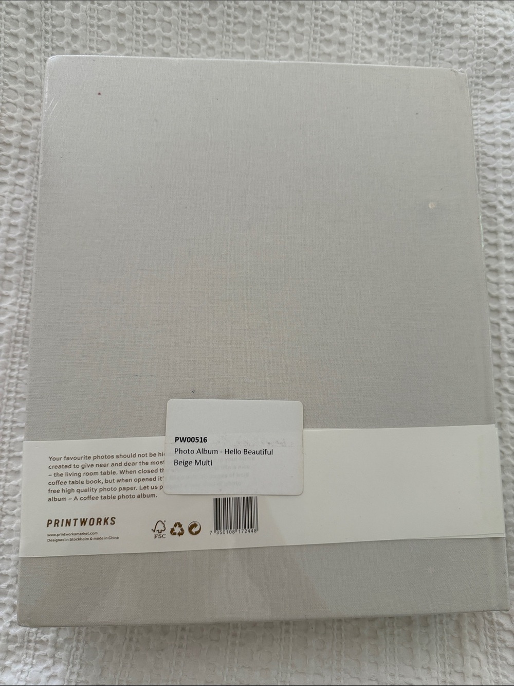 HELLO BEAUTIFUL A Coffee Table Photo Album. By Printworks - Picture 2 of 8